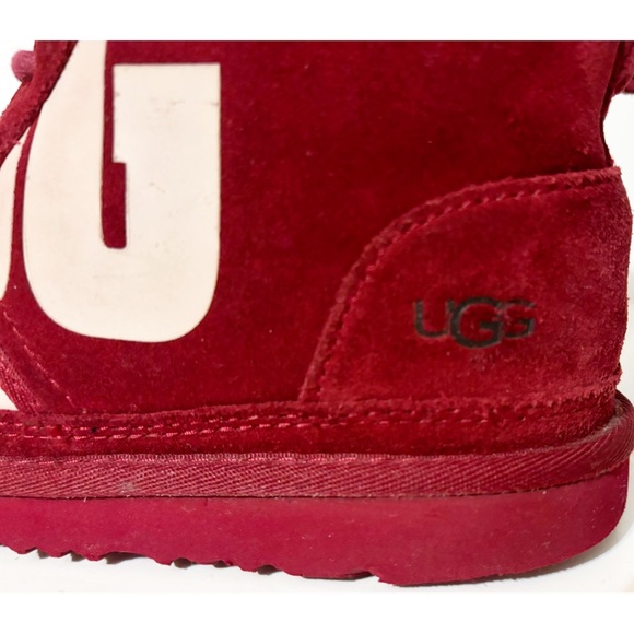 UGG Neumel Chopd Kids Size 5, Red/Burgundy - Picture 3 of 11